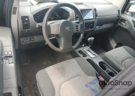 2009 Suzuki Equator Base from USA, damaged, VIN 5Z6BD06T59C413902